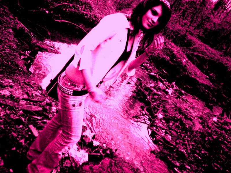 Love Emo Wallpapers HD Pictures