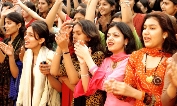 Pakistani Girls Pictures, Images & Photos