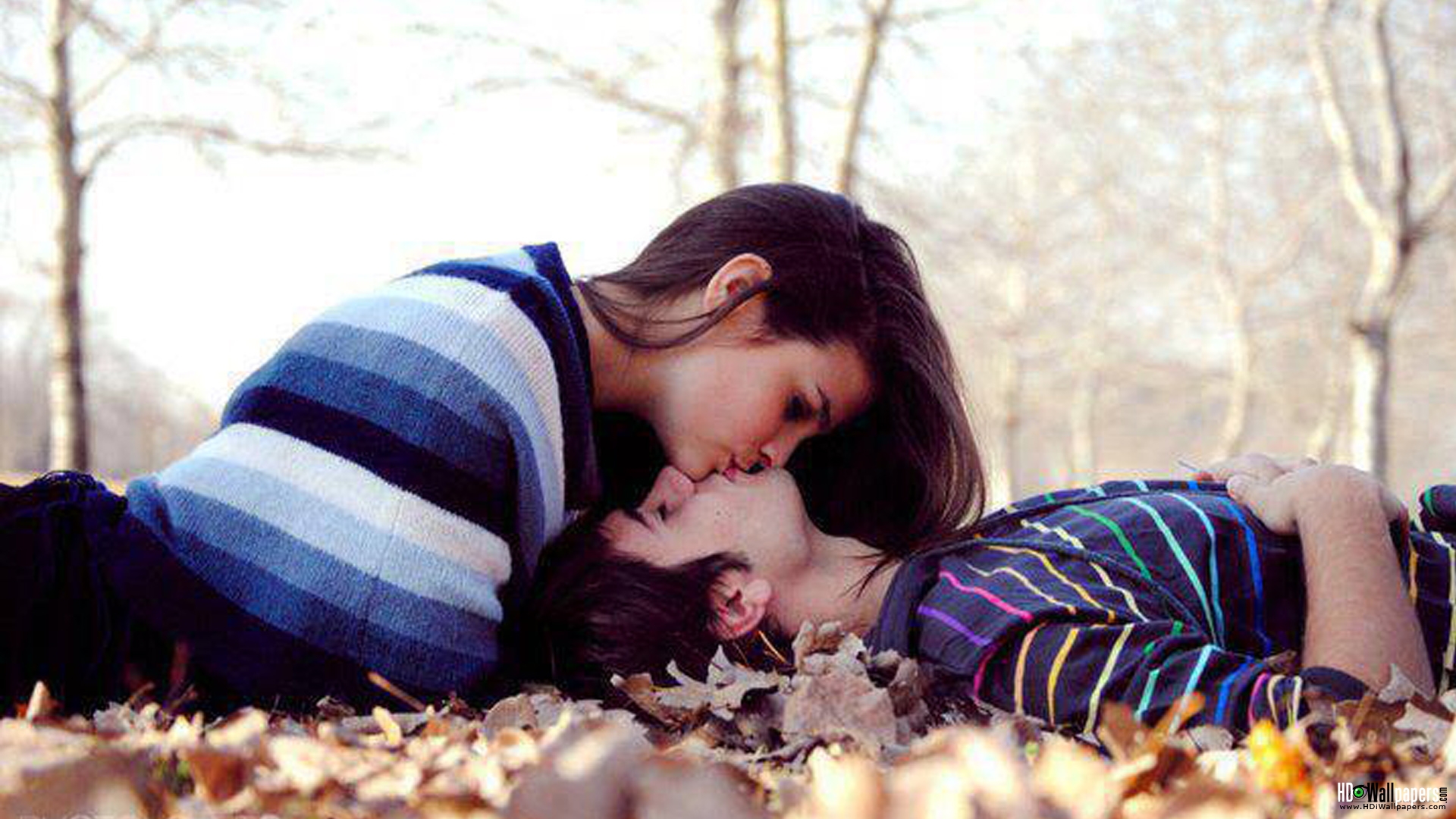 Beautiful Love Couple Pictures Full HD Wallpapers
